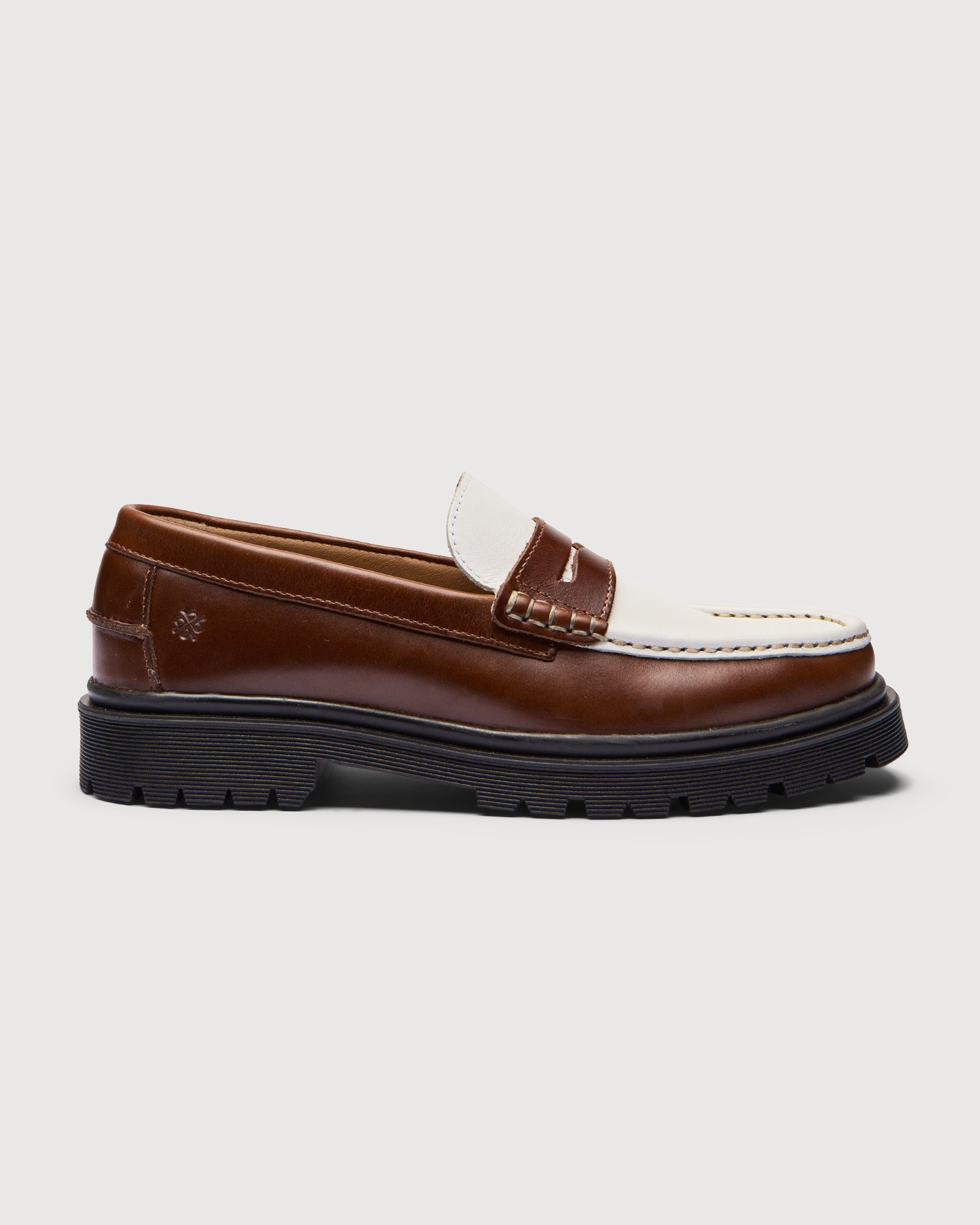 Playboy Footwear Style Leduc Loafers Brandy & white leather